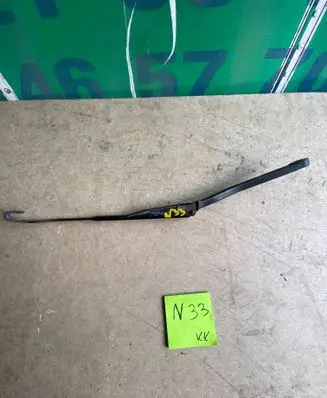 Saab 9-3 Ver1 Front wiper blade arm