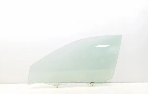 Nissan Murano Z50 Front door window glass four-door