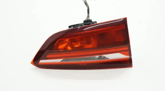 BMW X1 F48 F49 Tailgate rear/tail lights 2710633ACR