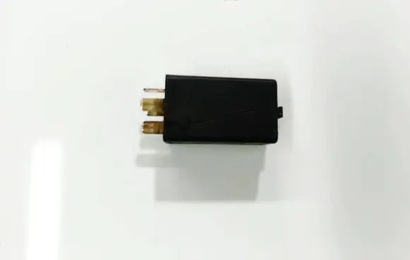 BMW X5 E53 Other relay 61358365960 05065000