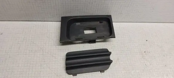 Jeep Grand Cherokee Front bumper lower grill 088871124 61827 362051