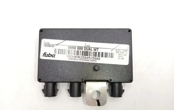 BMW 3 E46 Aerial antenna amplifier 65248380944 8380944