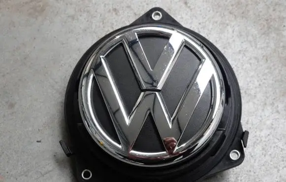 Volkswagen Beetle A5 Tailgate trunk handle 5C5827469B 5C5827469