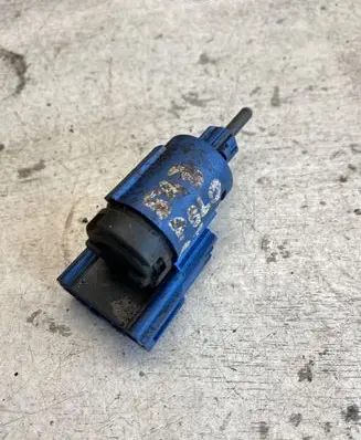 Clutch pedal sensor