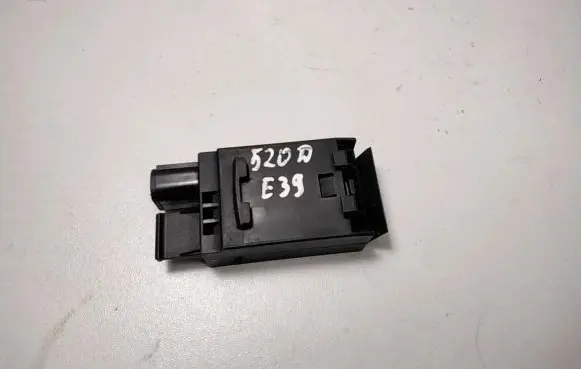 BMW 5 E39 Other control units/modules 64118391470 110187 00612000462250