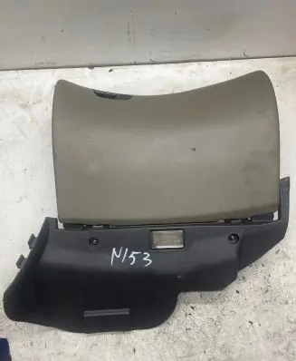 Volvo S60 Glove box 8650374 3865