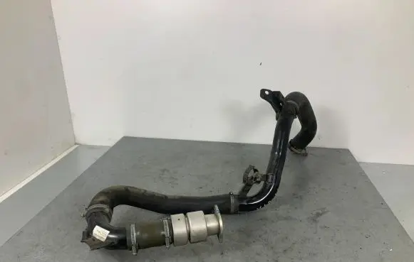 Volvo V60 Intercooler hose/pipe AV616C750AC A1242299