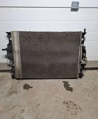 Volvo V40 Coolant radiator 31293689 993836f