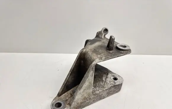 Opel Astra J Gearbox mounting bracket 13248665