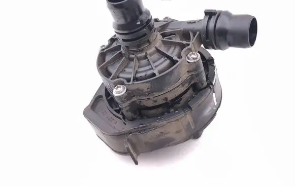 Opel Grandland X Electric auxiliary coolant/water pump 9833196380