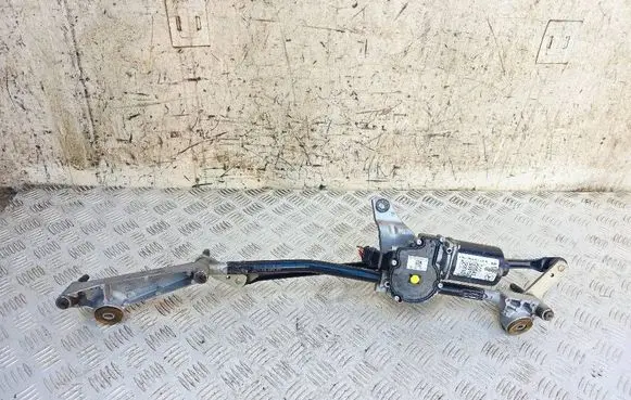 Mercedes-Benz A W176 Front wiper linkage and motor A1769061800 A1768200040