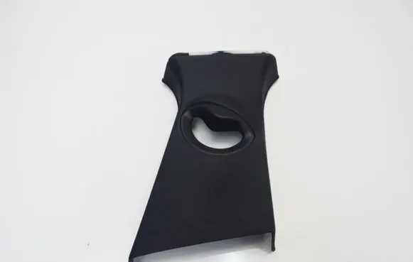 (B) pillar trim (top)