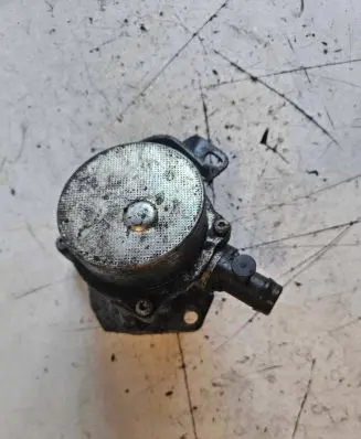 Nissan Qashqai Vacuum pump 006730300 8200577807