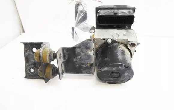 Volkswagen Fox ABS Pump 0265800808 5Z0907379F