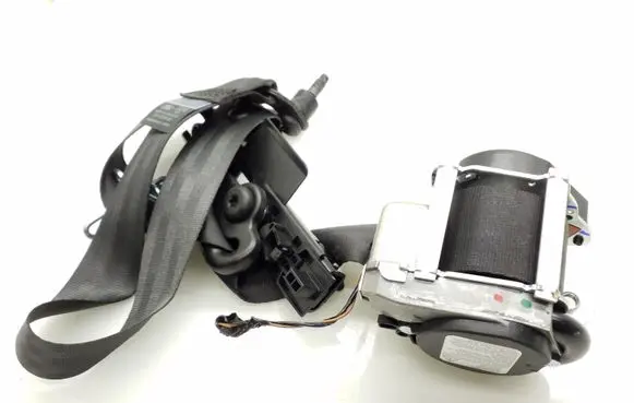 Ford Focus Front seatbelt BM5161294ACW 617232000