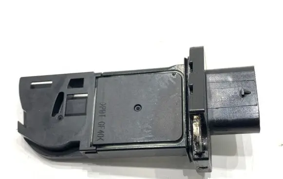 BMW X6 F16 Mass air flow meter 7804150