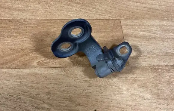 Ford C-MAX II Front door lower hinge 