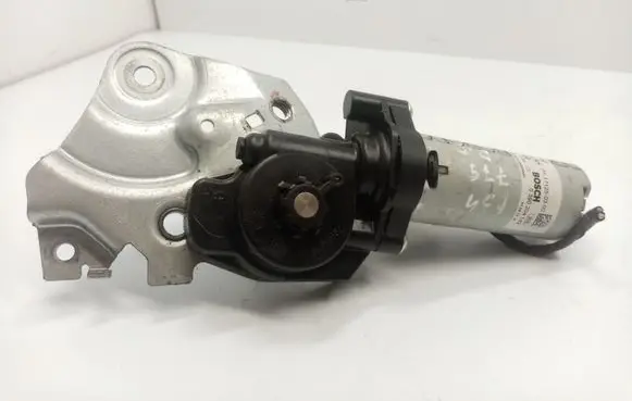 BMW 3 GT F34 Seat adjustment motor 52107325532 0390204142 P11712503