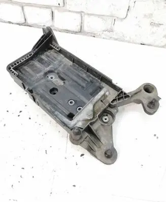 Battery tray