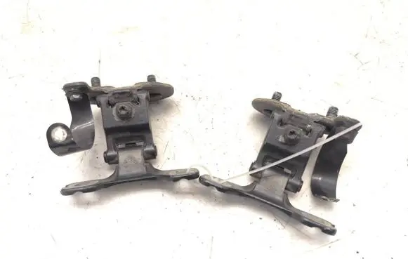 BMW 1 E81 E87 Tailgate/trunk/boot hinge 7060626 A227