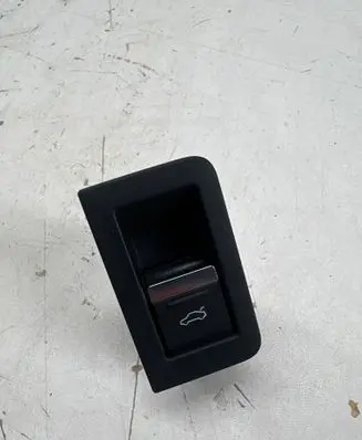 Audi A6 S6 C8 4K Tailgate opening switch 4K0959830