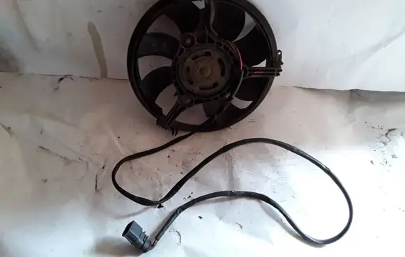 Skoda Superb B5 (3U) Electric radiator cooling fan 8D0959455R