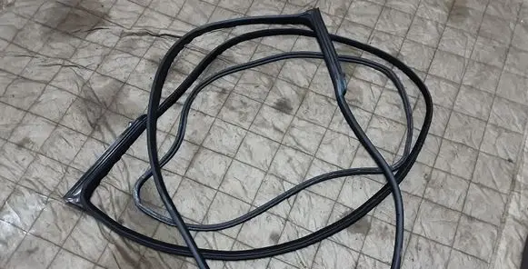 BMW 4 F32 F33 Front door rubber seal 