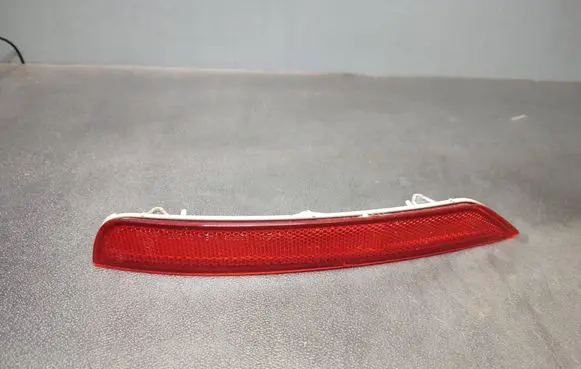 Subaru Forester SJ Rear tail light reflector 32303R