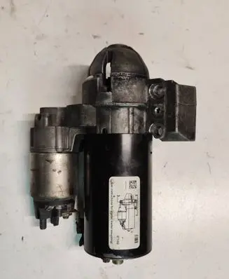 BMW 5 F10 F11 Starter motor 8570382 0001115069 99857038201