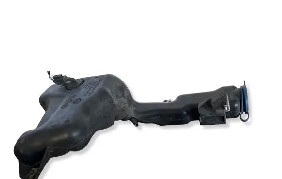 Mercedes-Benz C W204 Windshield washer fluid reservoir/tank A2048601560 A2048690020