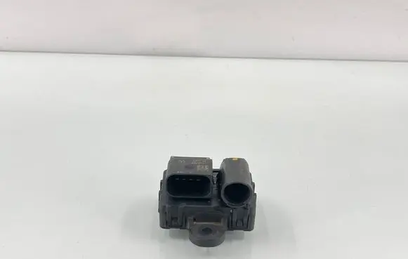 Mercedes-Benz E W212 Glow plug pre-heat relay A6511530279 0934910521