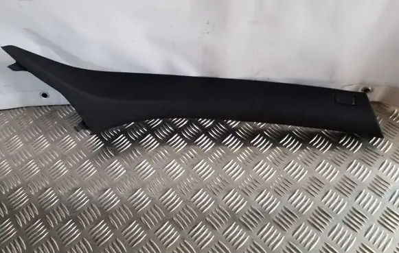 BMW X3 E83 (A) pillar trim