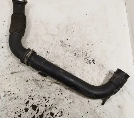 Ford Focus Air intake hose/pipe CV616C784AC