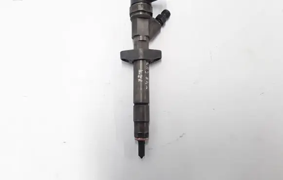 Renault Laguna II Fuel injector 8200084534