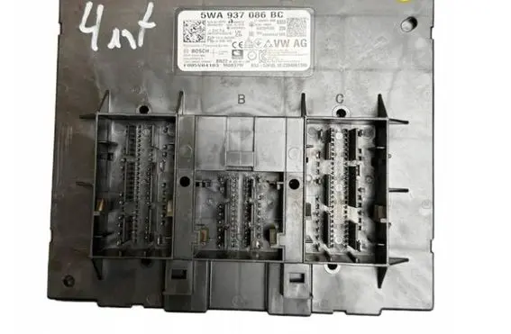 Volkswagen Golf VIII Comfort/convenience module 5WA937086BC