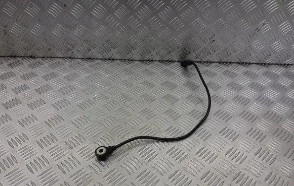 Audi A6 S6 C5 4B Detonation knock sensor 054905377G