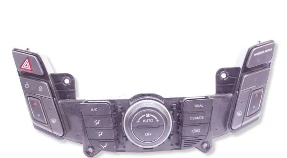 Hyundai i40 Climate control unit 972503Z660