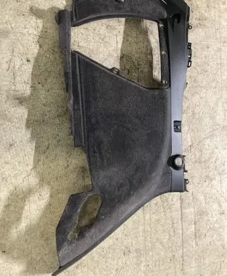 Trunk/boot lower side trim panel