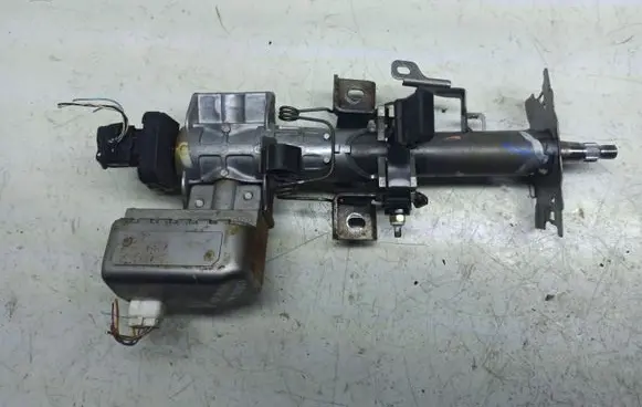 Toyota Corolla Verso AR10 Steering wheel axle