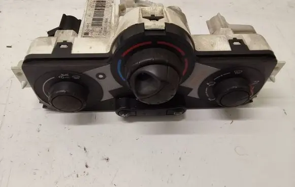 Renault Megane II Air conditioner control unit module 69420001
