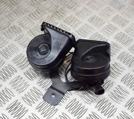 Land Rover Discovery Sport Horn signal BJ3213A803AD