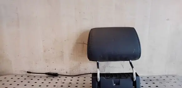 Audi Q7 4L Rear seat headrest 