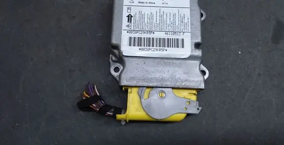 Skoda Octavia Mk2 (1Z) Airbag control unit/module 1K0909605T 5WK43412