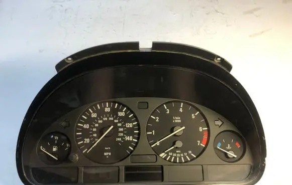 BMW 5 E39 Speedometer (instrument cluster) 6907016 62116907016 110008735