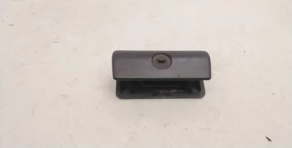 BMW 5 E39 Glove box handle