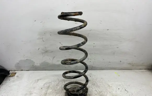 Volkswagen Golf Plus Rear coil spring