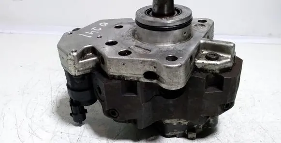 Nissan Interstar Fuel injection high pressure pump