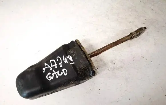 Volkswagen PASSAT B4 Rear door check strap stopper 3a0837323