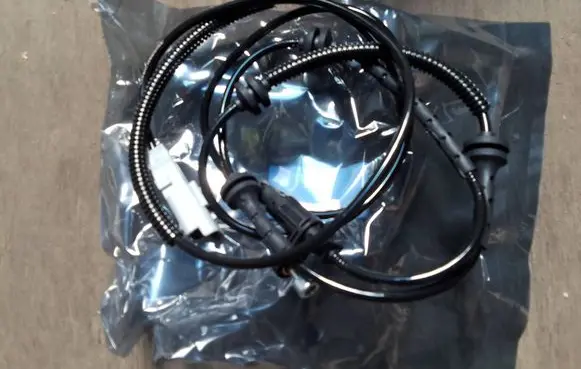 Peugeot 301 Front ABS sensor wiring 818028232