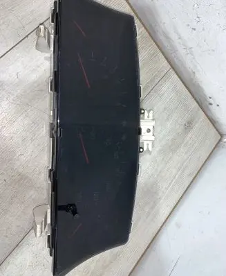 Toyota Corolla E120 E130 Speedometer (instrument cluster) 110080107007